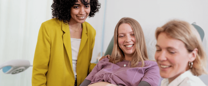 Pregnant woman seeing ultrasound